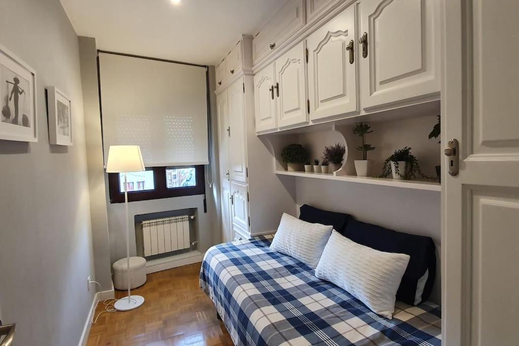 Moderno Apartamento En El Centro. El Carmen Wifi 希洪 外观 照片