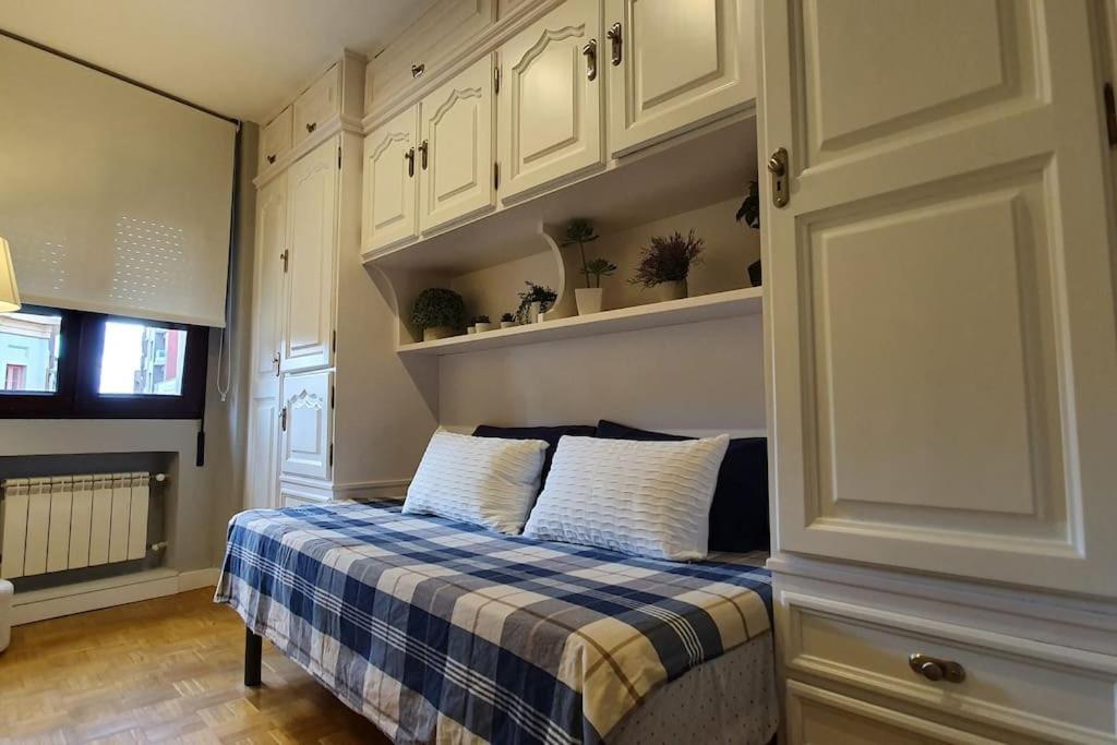 Moderno Apartamento En El Centro. El Carmen Wifi 希洪 外观 照片