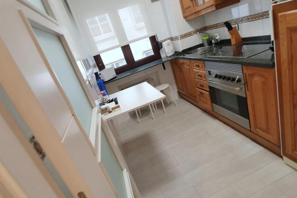 Moderno Apartamento En El Centro. El Carmen Wifi 希洪 外观 照片