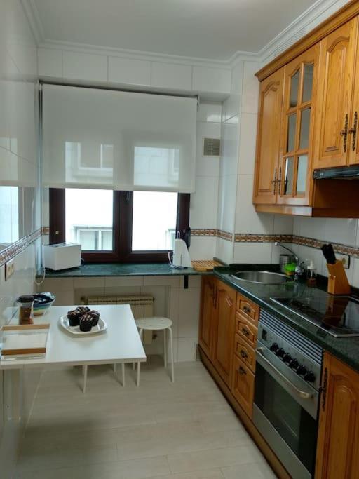Moderno Apartamento En El Centro. El Carmen Wifi 希洪 外观 照片